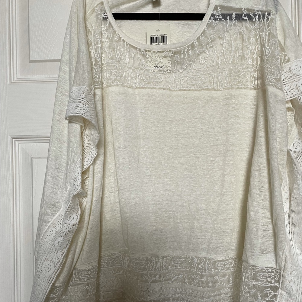 Lucky Brand cream tee